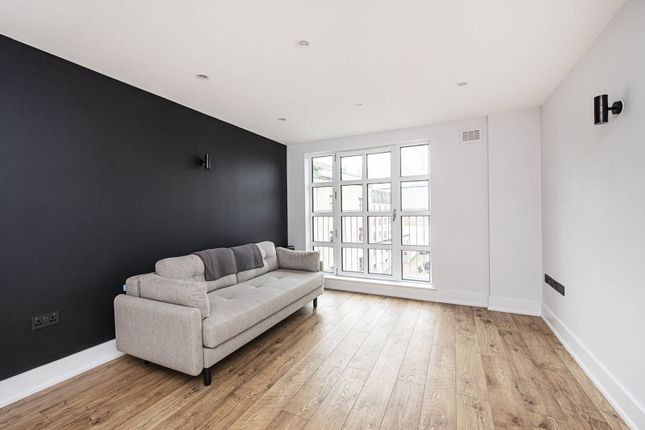 Thumbnail Flat to rent in Eagle Works East, Quaker Street E1, Spitalfields, London,