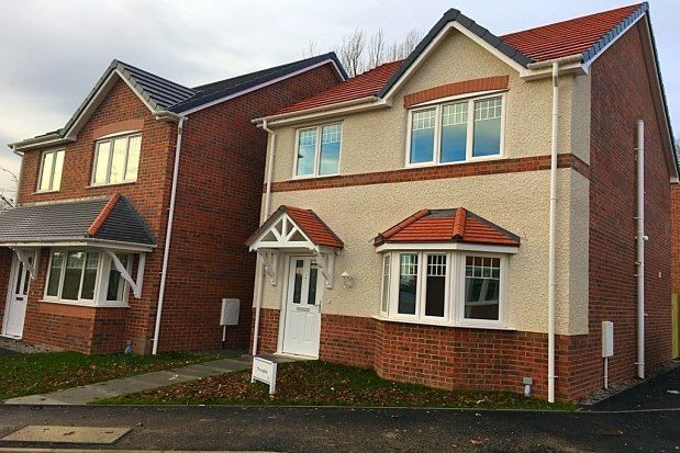 Thumbnail Detached house to rent in Oakfield Close, Mold
