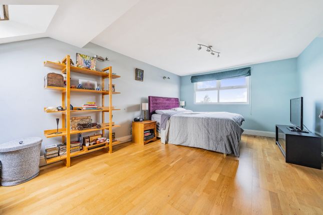 Terraced house for sale in Gourock Road, Eltham, London
