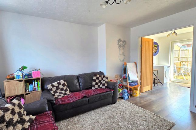 42, Fern Gardens, Belton photo 2