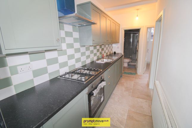 Clarendon Road, Luton photo 3