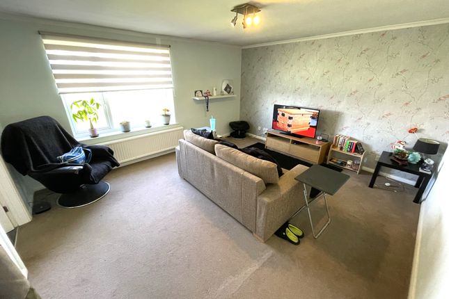 143, Lansdowne Crescent, Carlisle photo 2