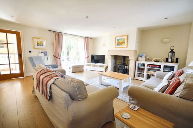 Longstone, 10 Village Farm, Seahouses photo 3