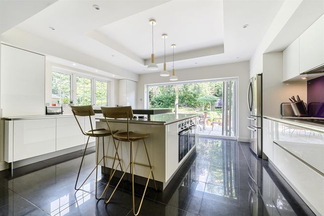 Midglea, 158, Barnet Road, Arkley photo 4