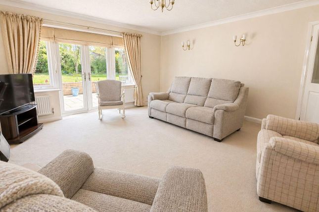 9, Butley Close, Macclesfield photo 3