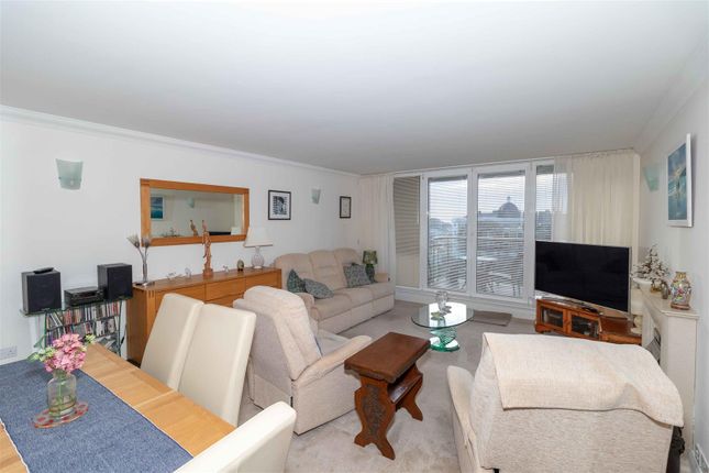 Apartment 37, Warnes, Steyne Gardens, Worthing photo 4
