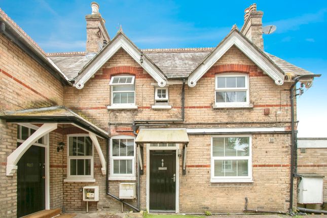 2-bed flat on Flat 6, 8, Wimborne Road, Dorset, £230,000