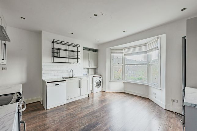 Earlsbrook Road, Redhill photo 2