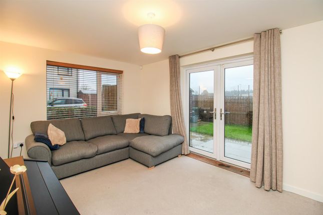 2, Prince Drive, Pontefract photo 4