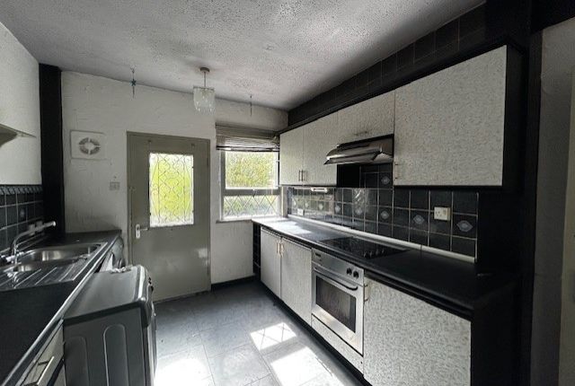 52, FASTNET AVE, Glasgow photo 5