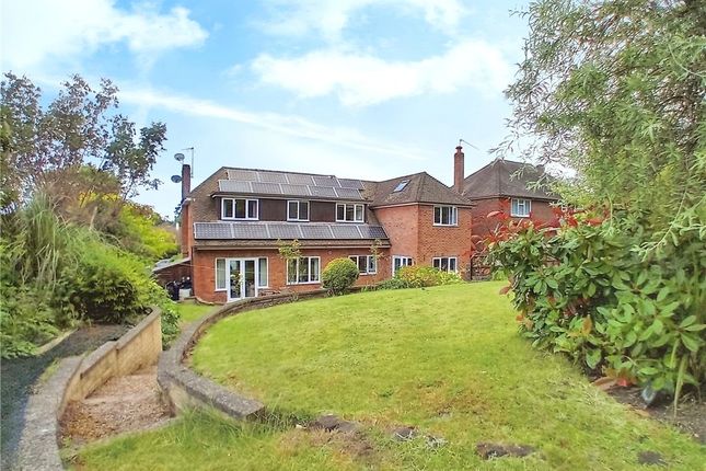 10, Basingbourne Close, Hampshire photo 3