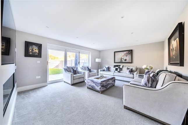 1, Heather Ridge Close, Ringwood photo 2