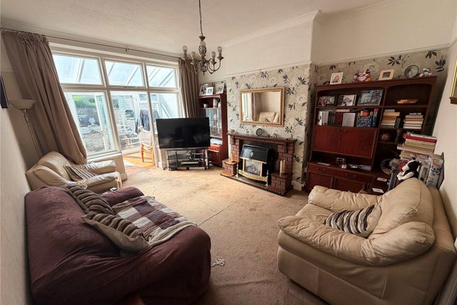 8, Tan Yr Allt Avenue, Colwyn Bay photo 2