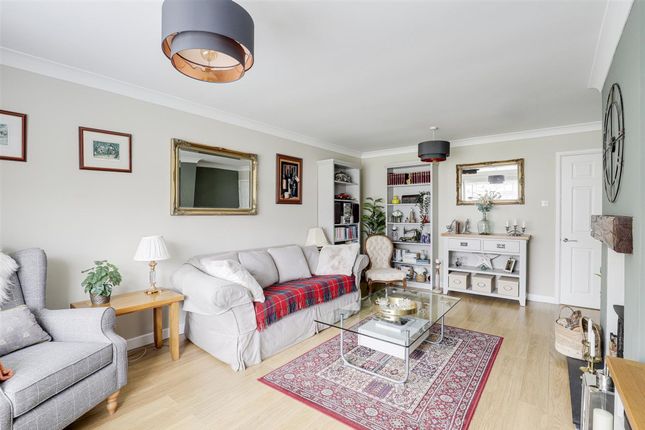 8 Wickstead Close, Nottingham photo 5