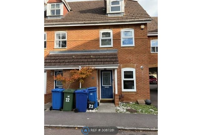 Bracknell photo 2