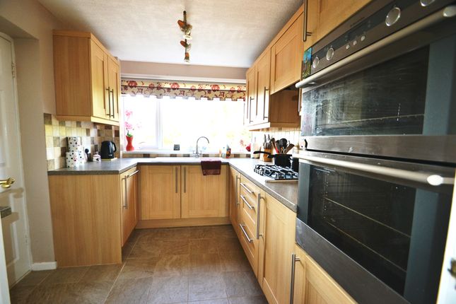 23, Nelson Way, Telford photo 3