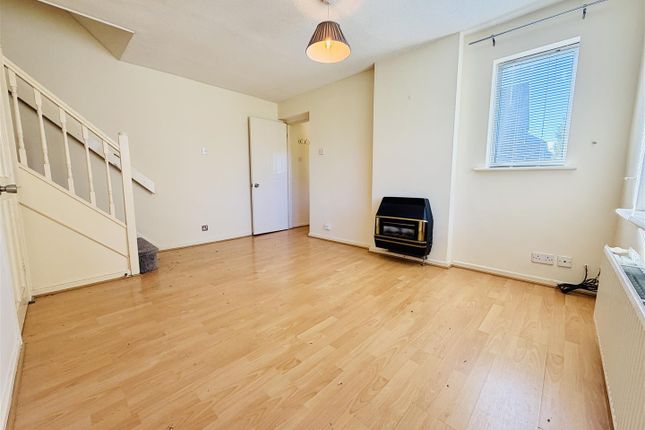 1, Bassett Close, Selby photo 4