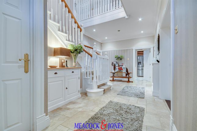 Gainsborough House, Thorndon Approach, Brentwood photo 4