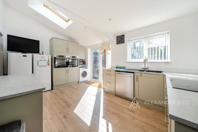 11, Offas Lane, Buckingham photo 4