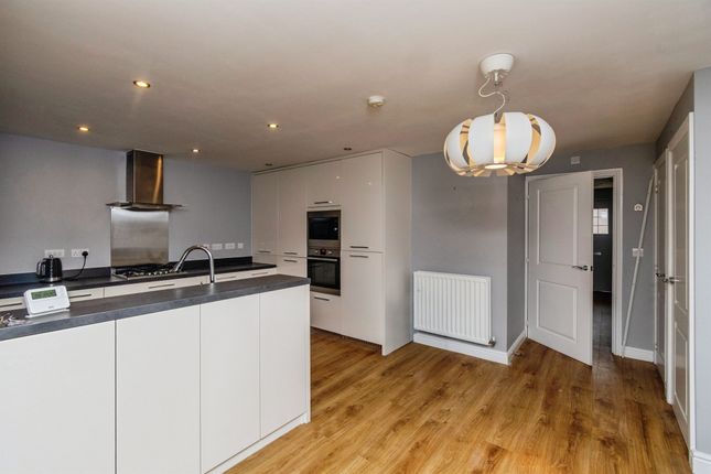 20, Elliot Drive, Cannock photo 4