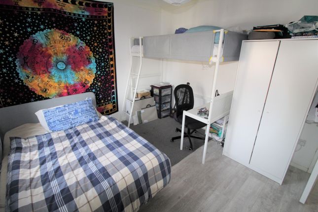 34, Humberstone Road, London photo 5