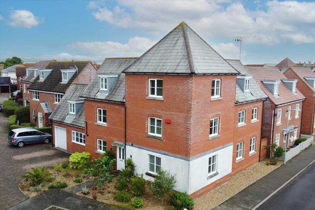 Thumbnail Detached house for sale in Peart Grove, Kesgrave, Ipswich