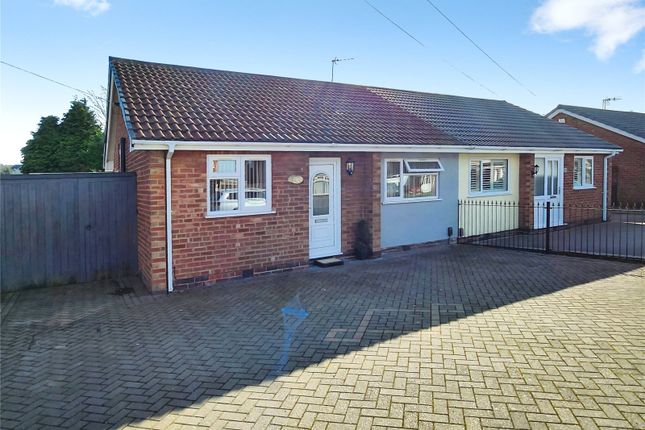 2-bed house on 16, Wiclif Way, Warwickshire, £240,000
