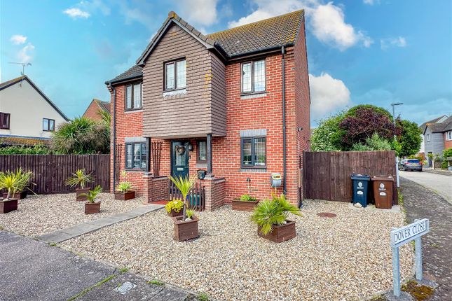 Thumbnail Detached house for sale in Sandwich Road, Martello Bay, Clacton-On-Sea