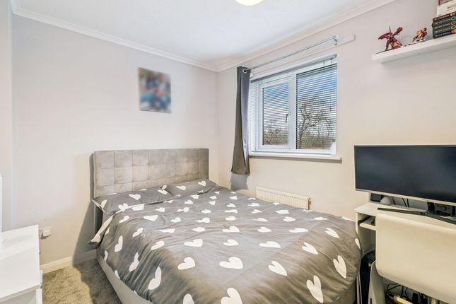 41 Lindsey Road, Uxbridge photo 3