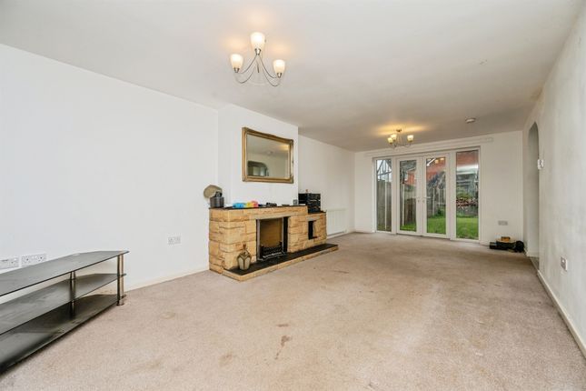 39, Lea Wood Grove, Kidderminster photo 4
