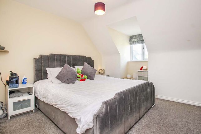 End terrace house for sale in Higgs Row, Telford