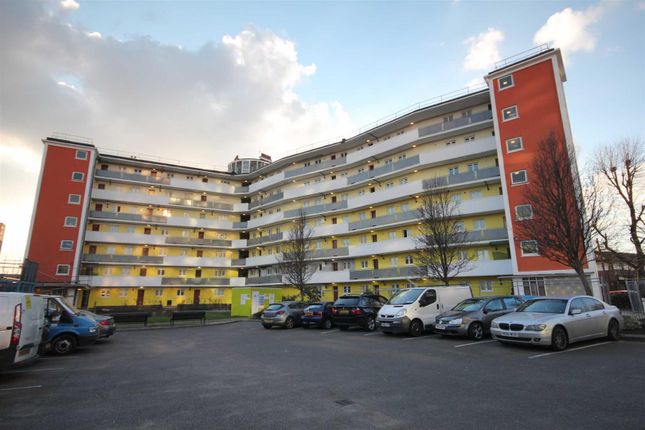 Thumbnail Flat for sale in Raymouth Road, London