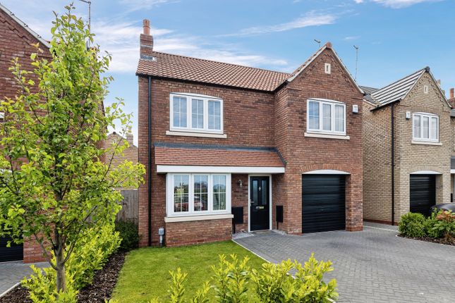 Detached house for sale in Thornbury Walk, Hull