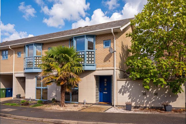 2-bed terraced on 20 Hurdles Way, Cambridge, £280,000