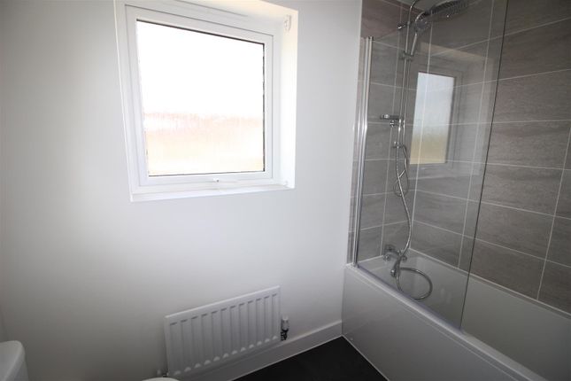 Detached house to rent in Bayes Avenue, Coggeshall, Colchester