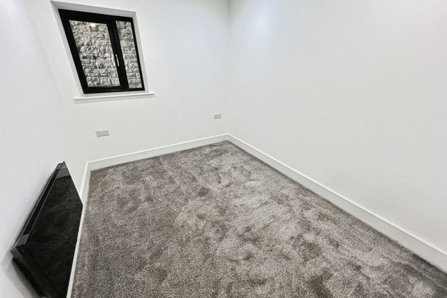 Flat 2, 123 Bridge Apartments, Church Street, Bolton photo 4