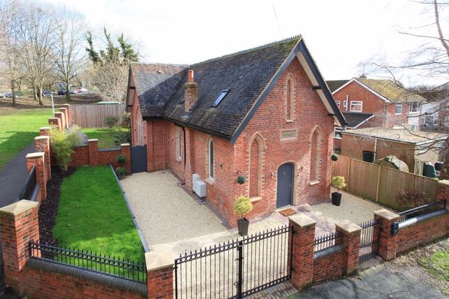 Thumbnail Detached house for sale in Aqueduct Road, Telford