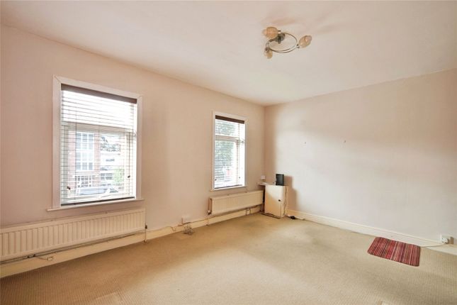 1152B,, High Road, London photo 2