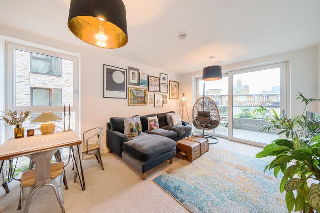 Thumbnail Flat for sale in Buckstone Apartments, 140 Blackfriars Road, London