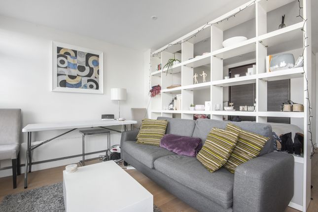 Flat 31 Falconwood Court, 24, Montpelier Row, London photo 3