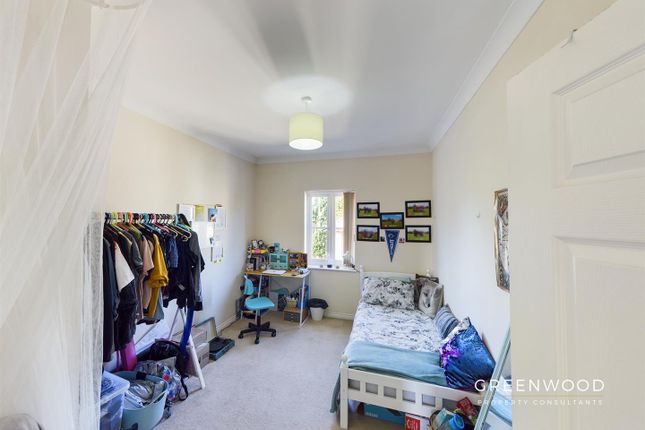 Flat for sale in Bradford Drive, Colchester