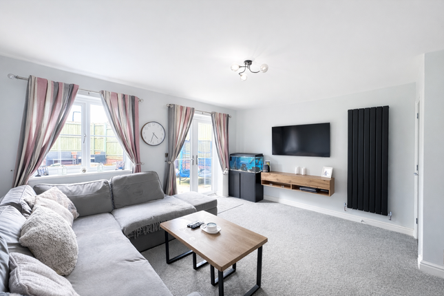 2, Ceiriog Way, Oswestry photo 3