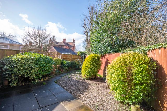 100 , Eckford Park, Wem photo 3