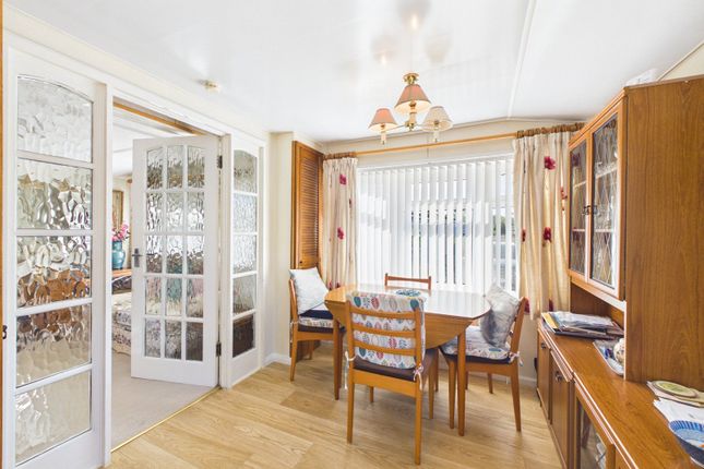 97, Haven Park, Up Hatherley photo 3