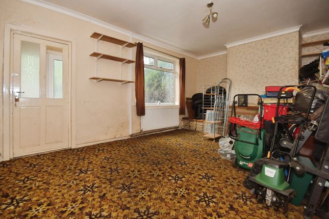 10, Storforth Lane Terrace, Chesterfield photo 4