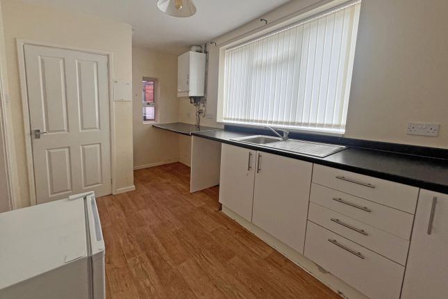 73, Portley Road, Telford photo 5
