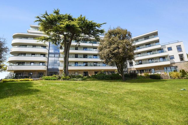 1-bed flat on 43 Horizons,, 87 Churchfield Road, Poole, £80,000