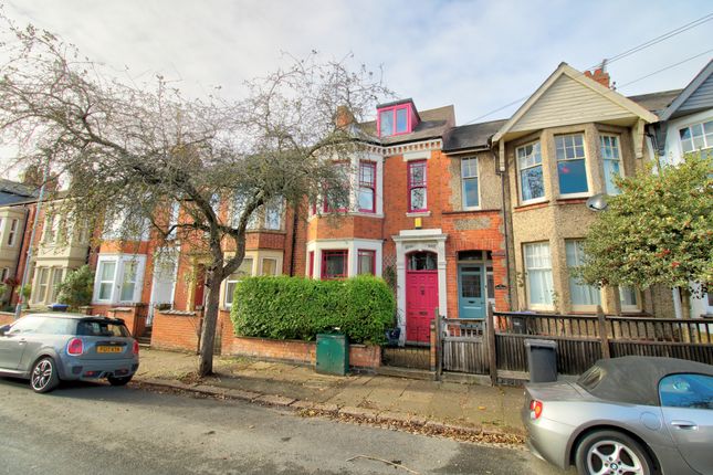 Thumbnail Town house for sale in Clarence Avenue, Northampton