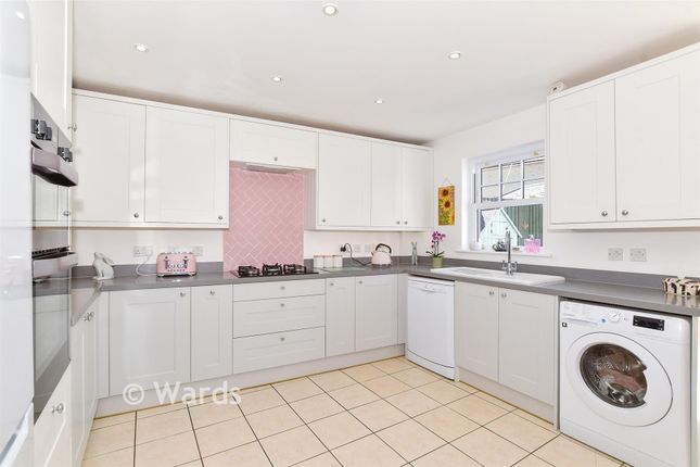 5, Tarragon Road, Maidstone photo 3