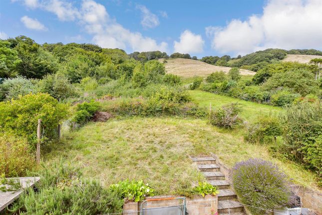 21, Leeson Road, Ventnor photo 2